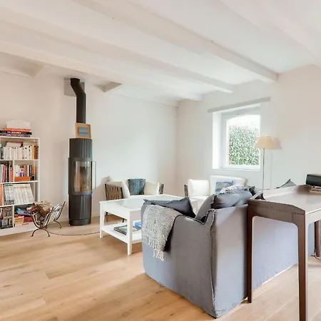 Holiday home Vue Sur Mer, Maison Pour 7 Golfe Du Morbihan Sarzeau